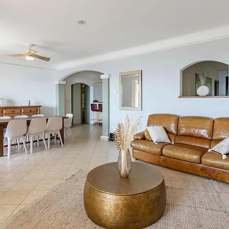 Le Manon, Vue Imprenable Sur La Baie Du Lavandou 公寓 *