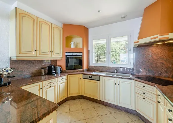 Le Manon, Vue Imprenable Sur La Baie Du Lavandou 아파트